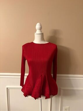 Miss Rosier Red Pleated Long-Sleeve Peplum Top